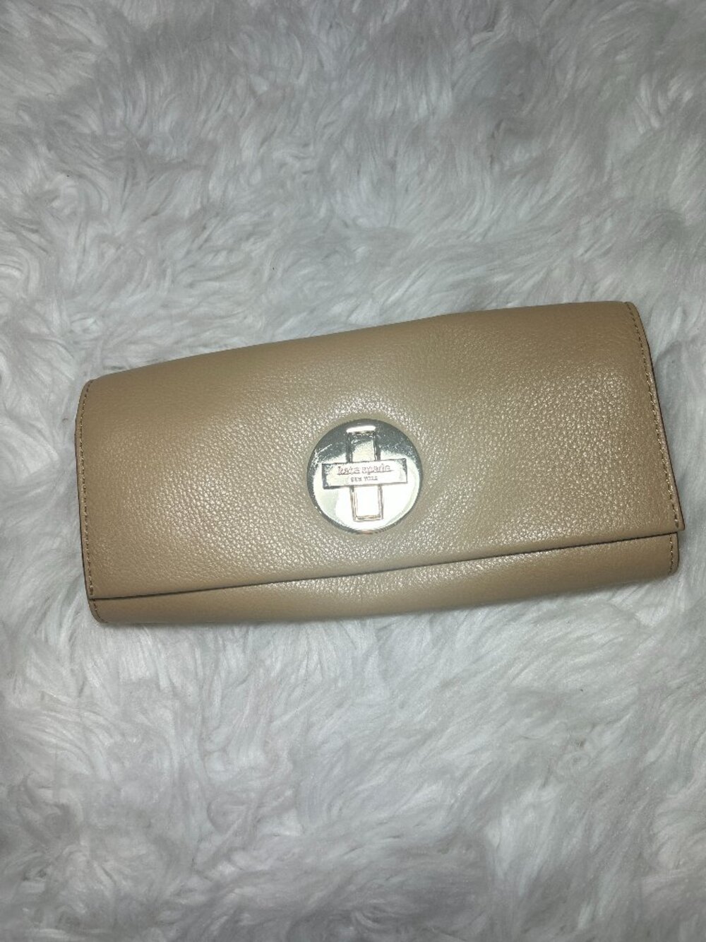 KATE SPADE tan nude soft leather Clutch Turnlock Leather Bag Purse with strap